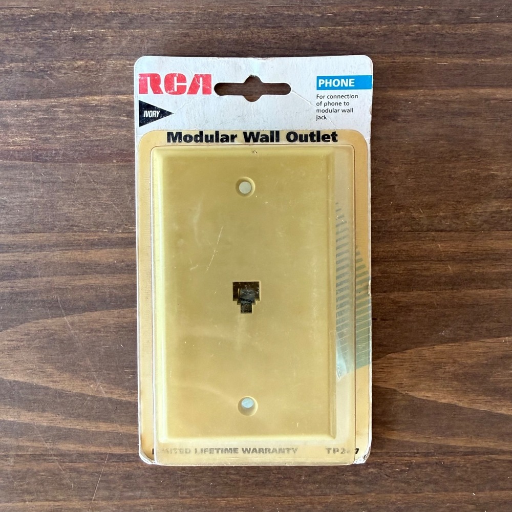 Vintage RCA Ivory‎ Modular Wall Outlet Phone Jack NOS Sealed 2002